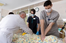 Уральские врачи спасли ребенка с полным поражением легких