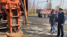 В Екатеринбурге сотрудники полиции проверили готовность уборочной техники к зимнему сезону