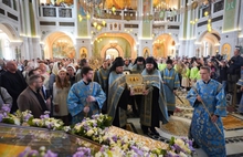 В Екатеринбург доставили ковчег с частицами мощей преподобной Евфросинии Полоцкой