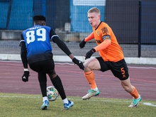 Футболисты «Урала» обыграли ярославский «Шинник» со счетом 0:2