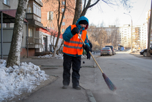 В Свердловской области снова дефицит дворников