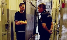 За свадебное шоу у Храма-на- Крови в Екатеринбурге жених получил 13 суток ареста