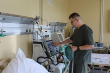 Врачи двух свердловских больниц спасли 17-летнюю пациентку, у которой легочные сосуды на 80% были перекрыты тромбами