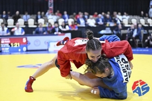 Свердловские спортсменки завоевали четыре золотые медали на первенстве мира по самбо в Индонезии