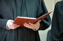 В Екатеринбурге вынесли приговор виновной в отравлении учеников школы №178 В Екатеринбурге вынесли приговор виновной в отравлении учеников школы №178