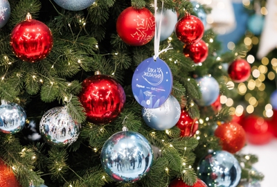 В Екатеринбурге стартовала благотворительная акция «Eлка желаний»