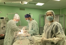 В новогодние праздники хирурги ЦГКБ №1 Екатеринбурга спасли двух пациентов со смертельно опасными осложнениями язвенной болезни