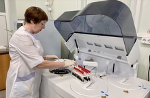 Современный биохимический анализатор ввели в работу в районной больнице Кушвы