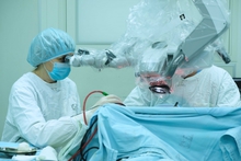 Свердловские онкологи успешно удалили у 50-летней пациентки редкую опухоль Свердловские онкологи успешно удалили у 50-летней пациентки редкую опухоль