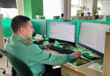 Уральские таможенники помогли оформить вывоз за рубеж 3,5 тонны костюмов и декораций театру «Урал Опера Балет»