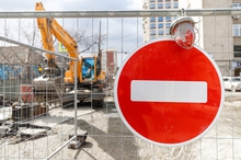 Строители закроют движение транспорта на участке улицы 22 Партсъезда в Екатеринбурге