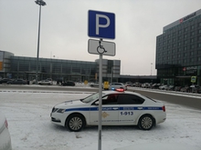 В 2023 году свердловские автоинспекторы оштрафовали порядка 1800 водителей за парковку на местах для инвалидов