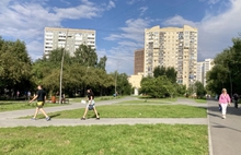 Самая большая площадка для выгула собак открылась в Екатеринбурге Самая большая площадка для выгула собак открылась в Екатеринбурге