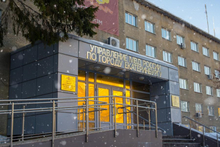 В Екатеринбурге мошенники убедили репетитора по вокалу оформить несколько кредитов и отдать личные накопления на сумму более двух миллионов рублей